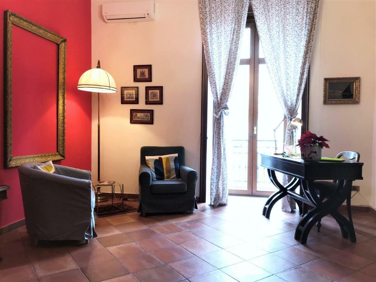 Umberto I Holiday House Naples Luaran gambar
